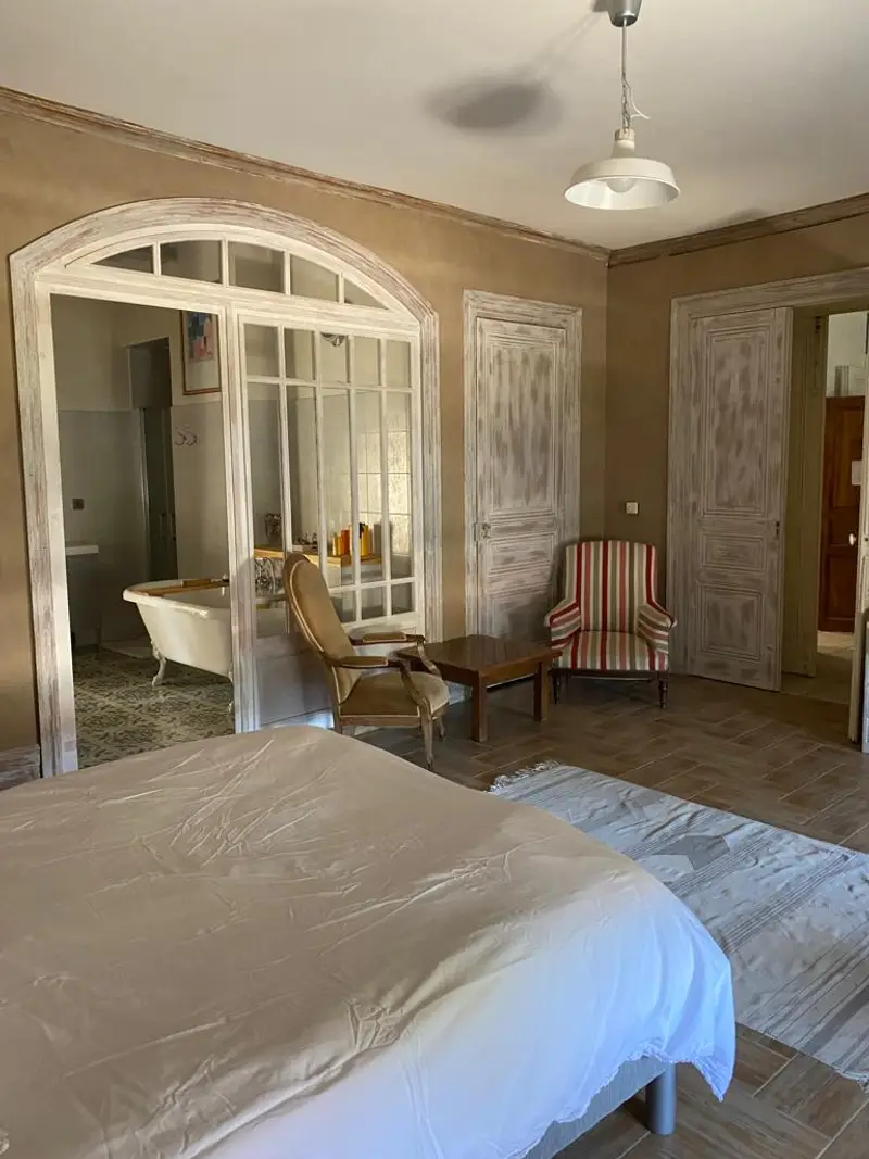 Chambre 1 (RDC) 